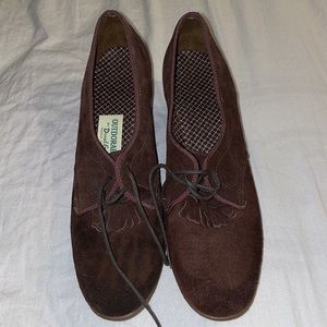 Outdorables vintage kitten heels 6